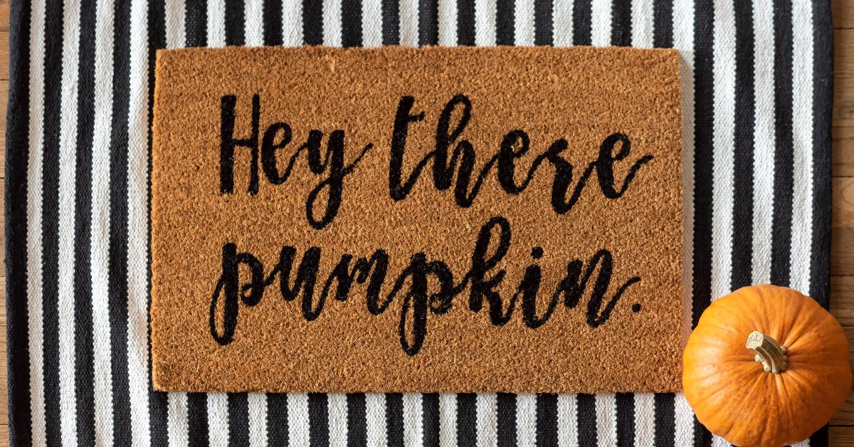 BEST SPOOKY DOORMATS FOR YOUR HALLOWEEN PORCH